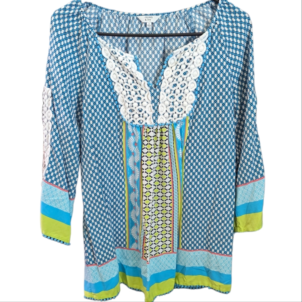 Crown & Ivy Lace Pom Pom Trimmed 3/4 Sleeve Tops Blouse Women Sz s